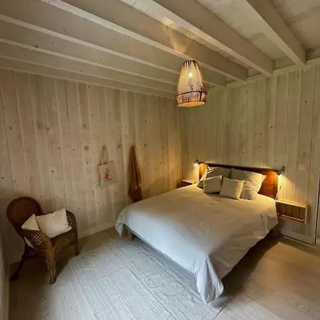 La Maison Dans La Carriere Regnéville-sur-Mer